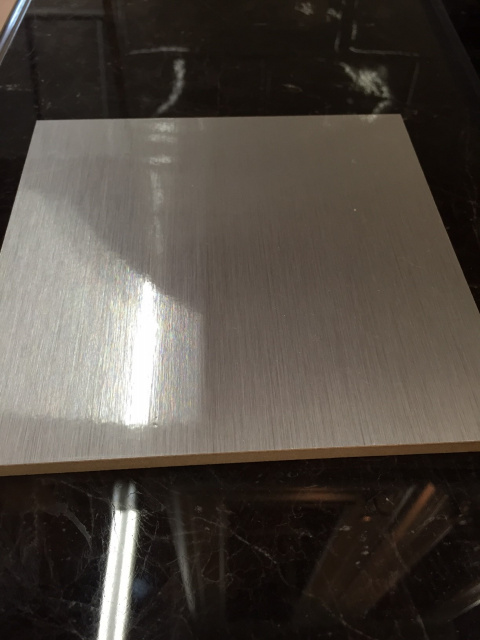 BRUSHED ALUMINUM